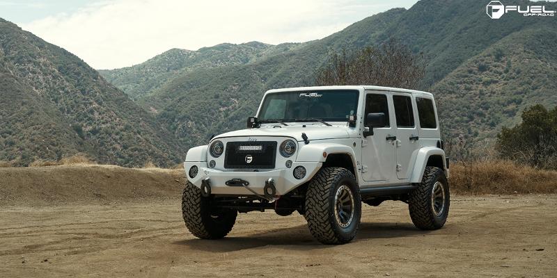 Jeep Wrangler Tactic - D629